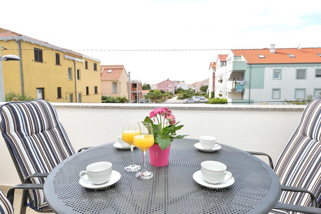 Apartman 33
