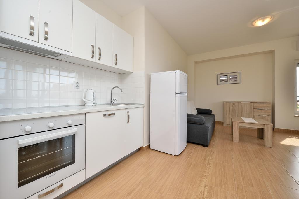 Apartman 33