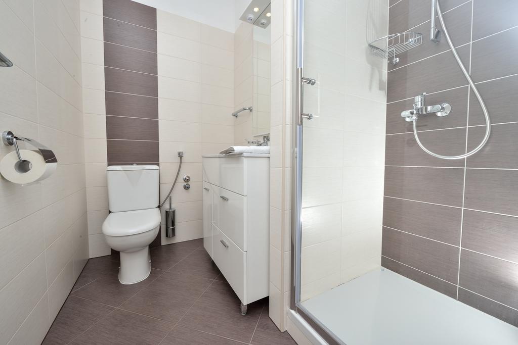 33 Apartman *